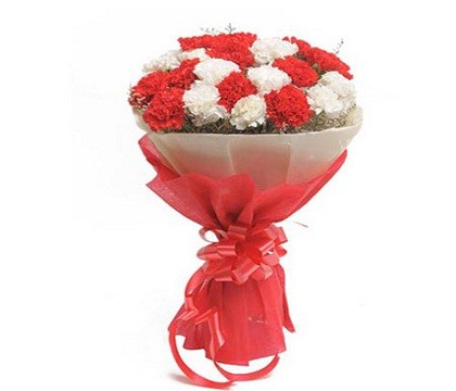 Red And White Carnations Bouquets