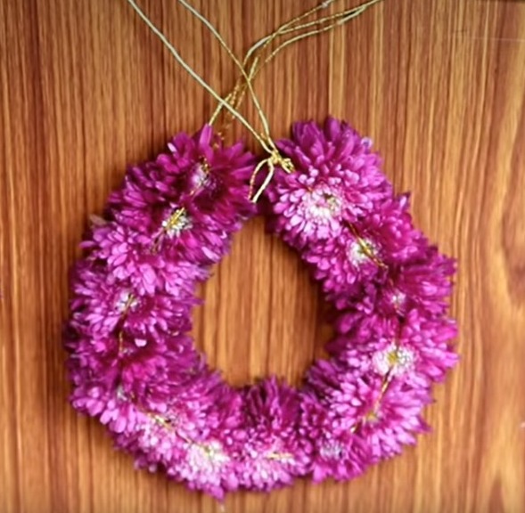 violet chrysanthemum String