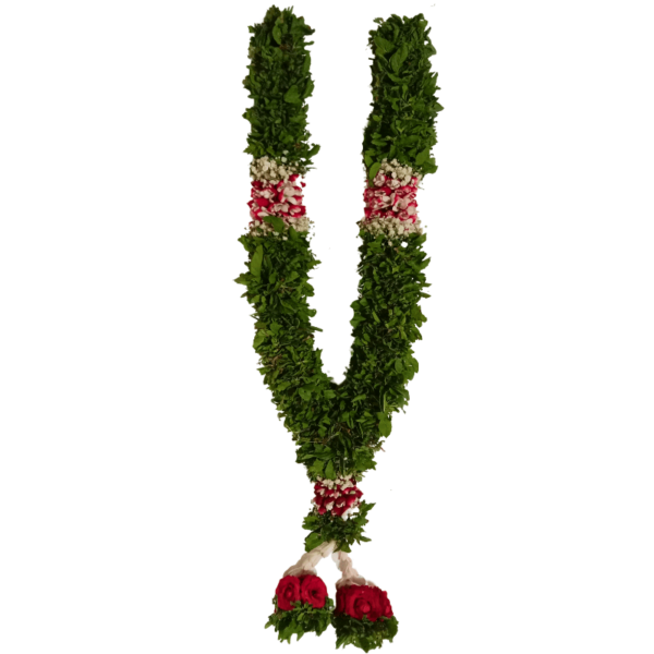 Tulsi with Tuberose, Rose Petals & Gypsy Garland - 1.5ft