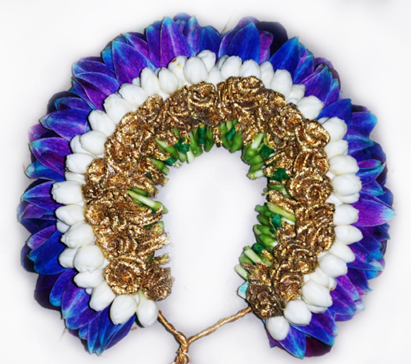 Purple Orchid Nandhavanam Gold Border Veni - 25cm Length