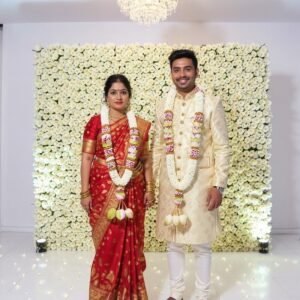 Nandavanam with Lotus & Red Rose Petals  Golden Border - 2.5ft (Pair)