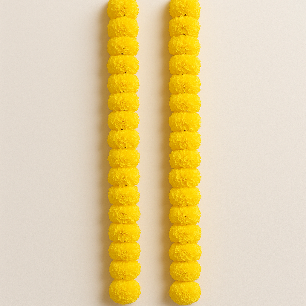 Custom Simple Needle Garland — Yellow Marigold (90cm, Closed, || shape)